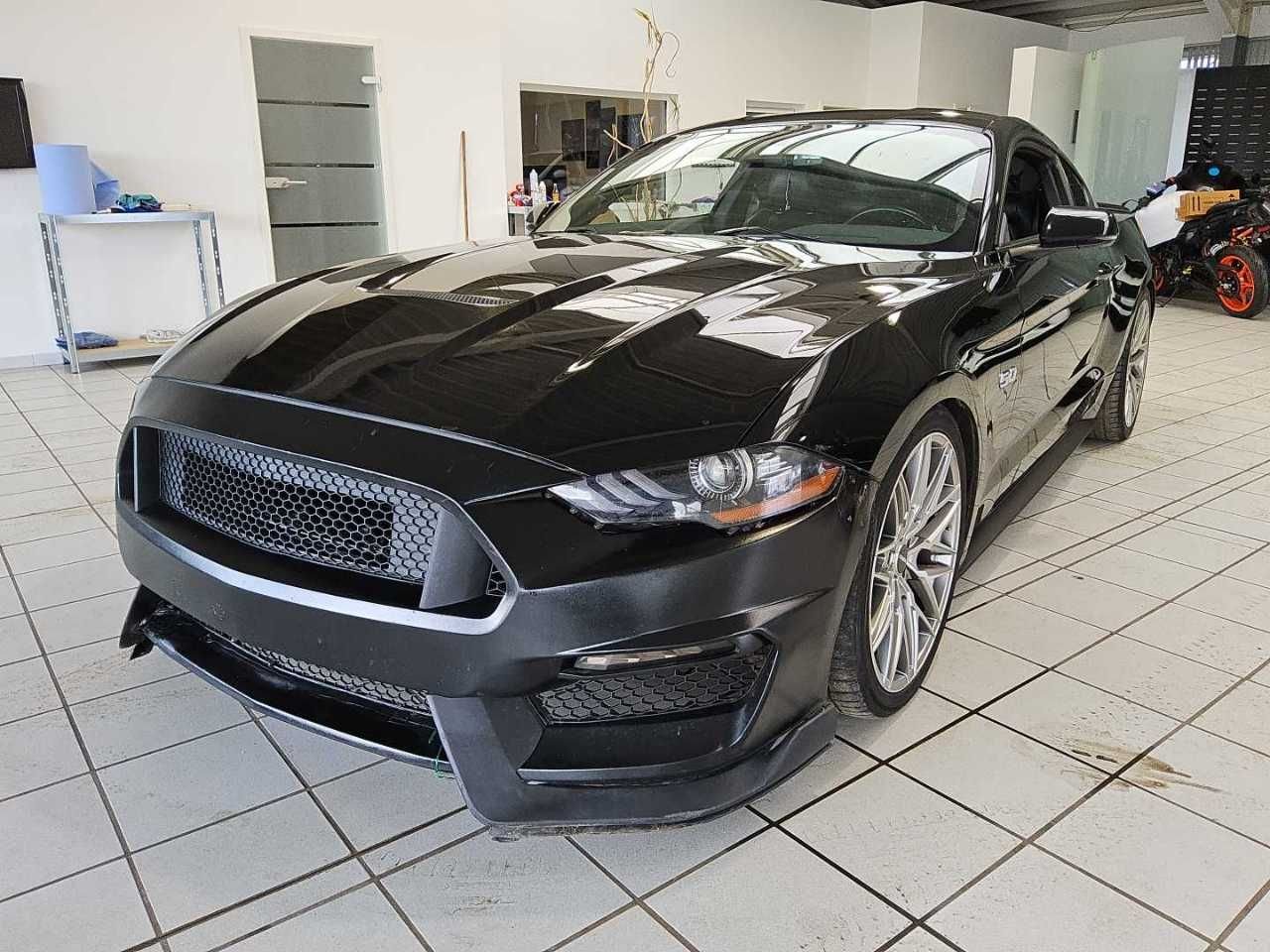 Ford Mustang 5.0 - Essence - Automatique - 450 hp - 86.714 km
