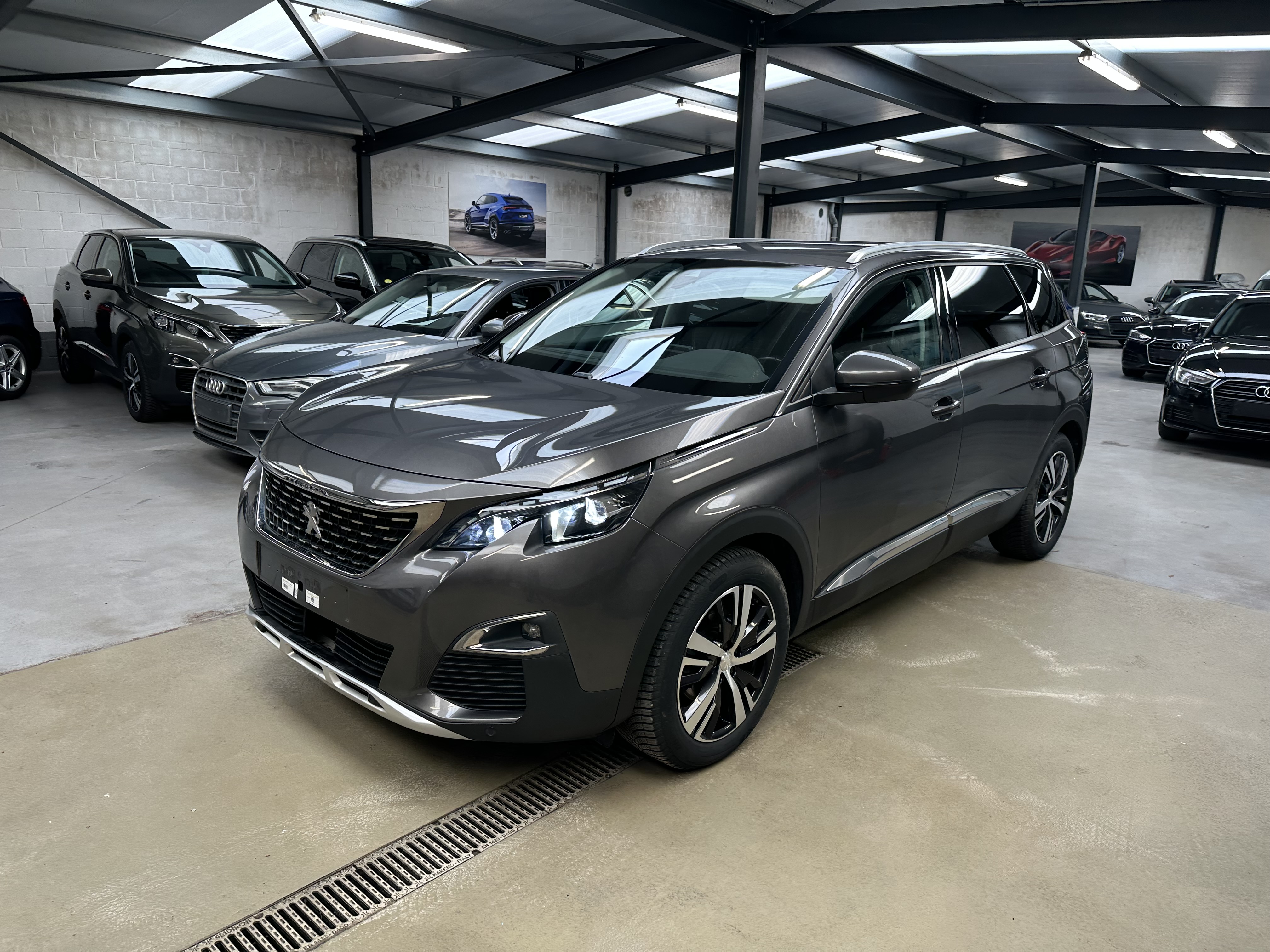Peugeot 5008 1.5 HDI Allure - Diesel - Automatique - 130 hp - 126.556 km